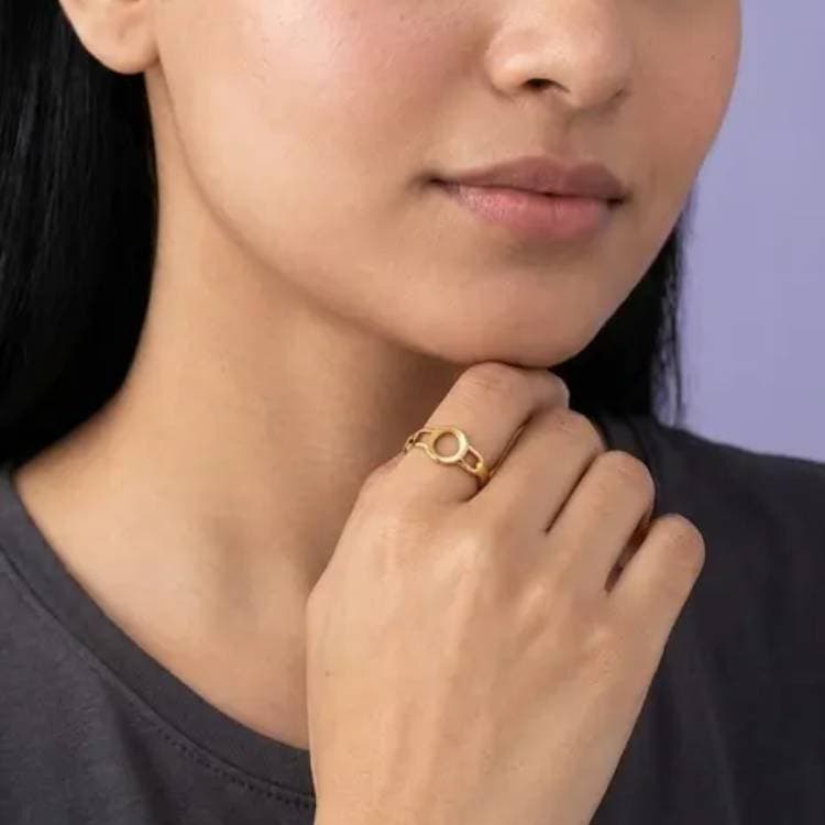 Oval Link Ring