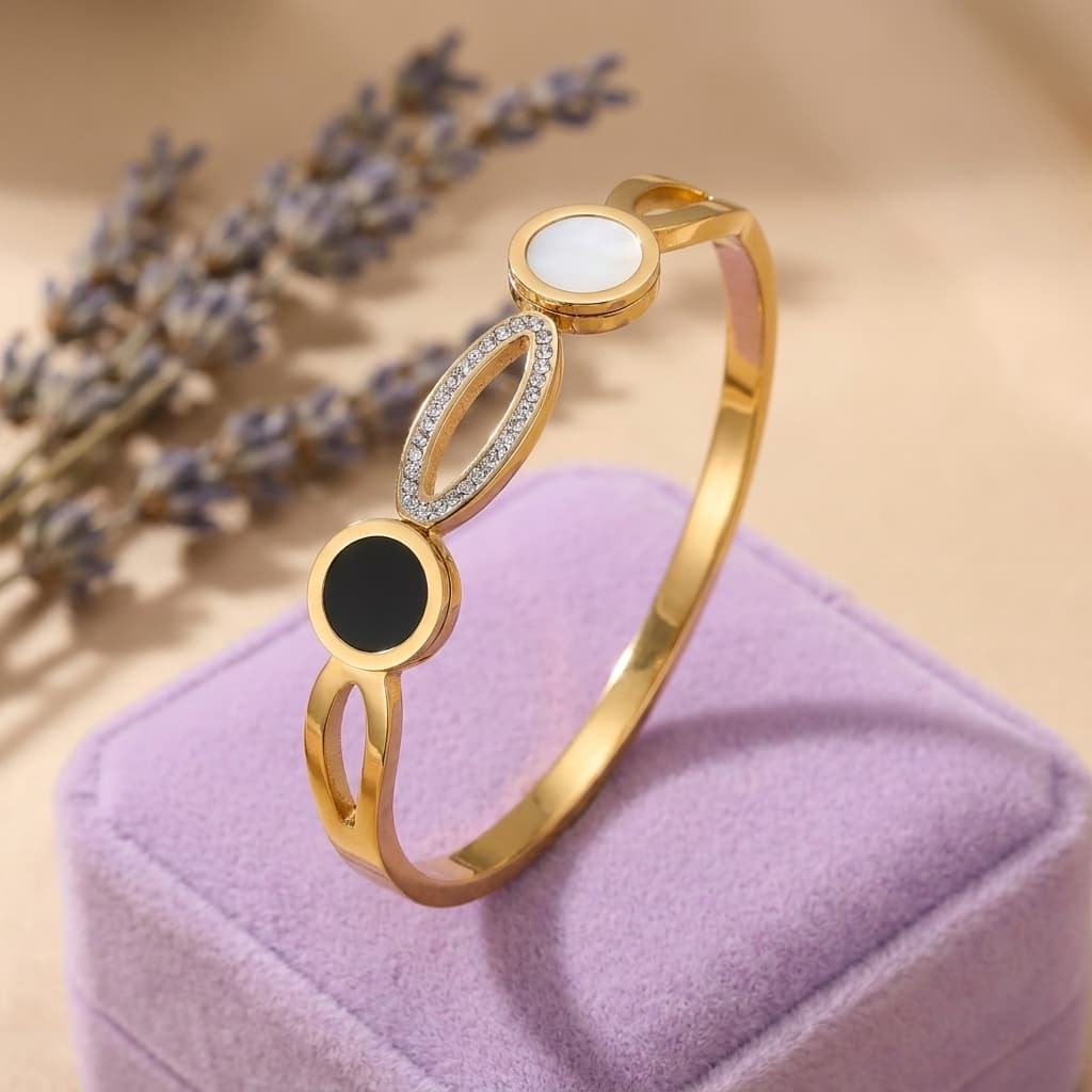 Black And White Inlay Oval Cuff