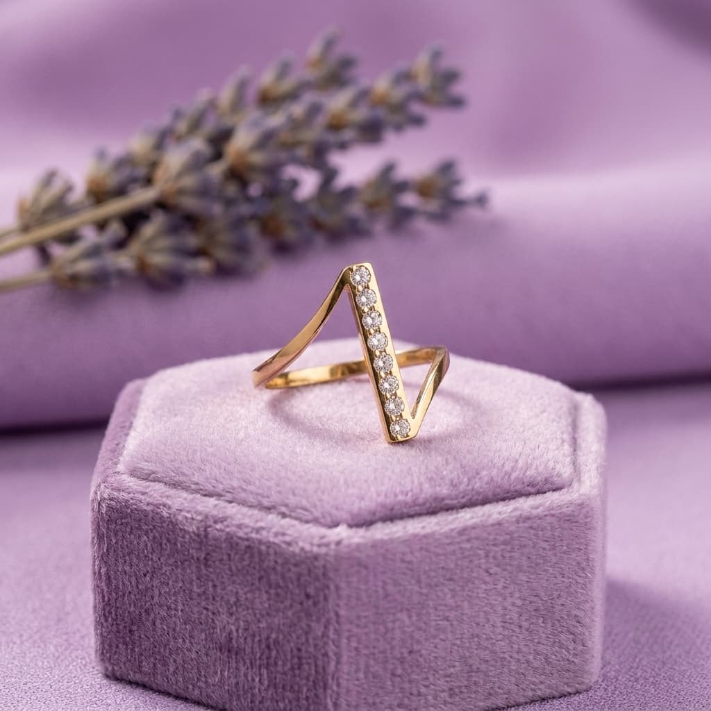 Peak Line Crystal Ring
